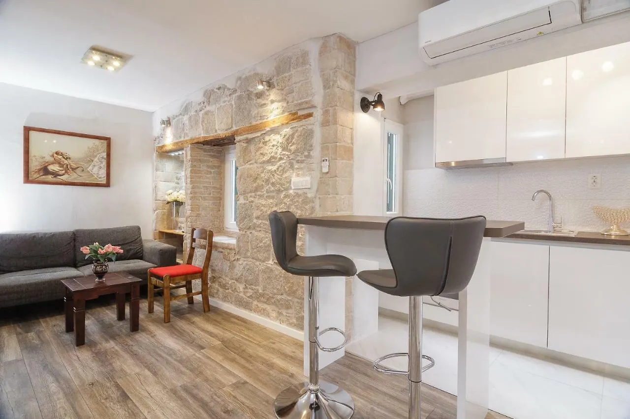 Stone Apartman Varos Split