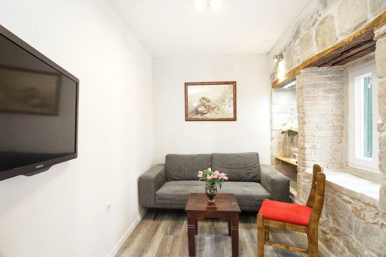 Appartement Stone Apartman Varos Split